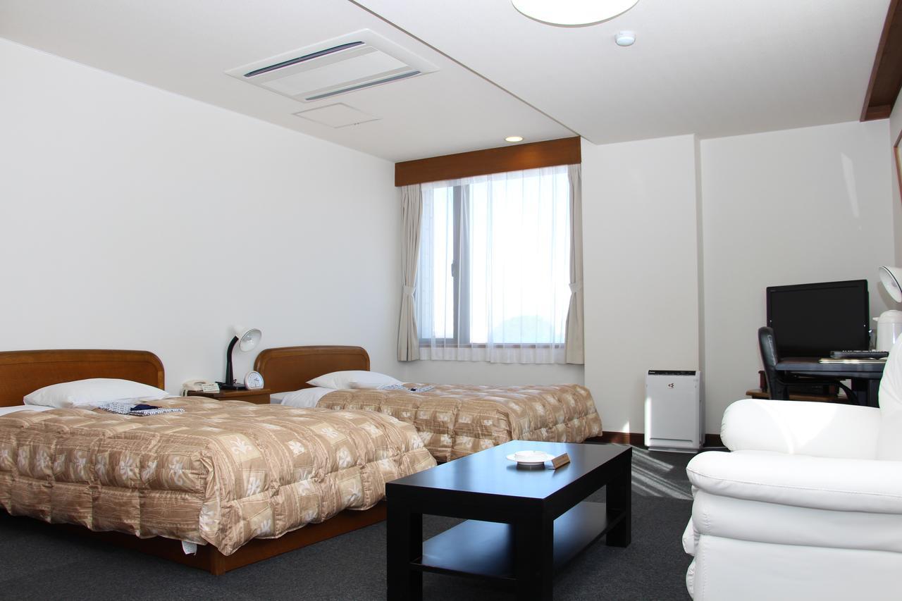 Station Hotel Shingu Exterior photo